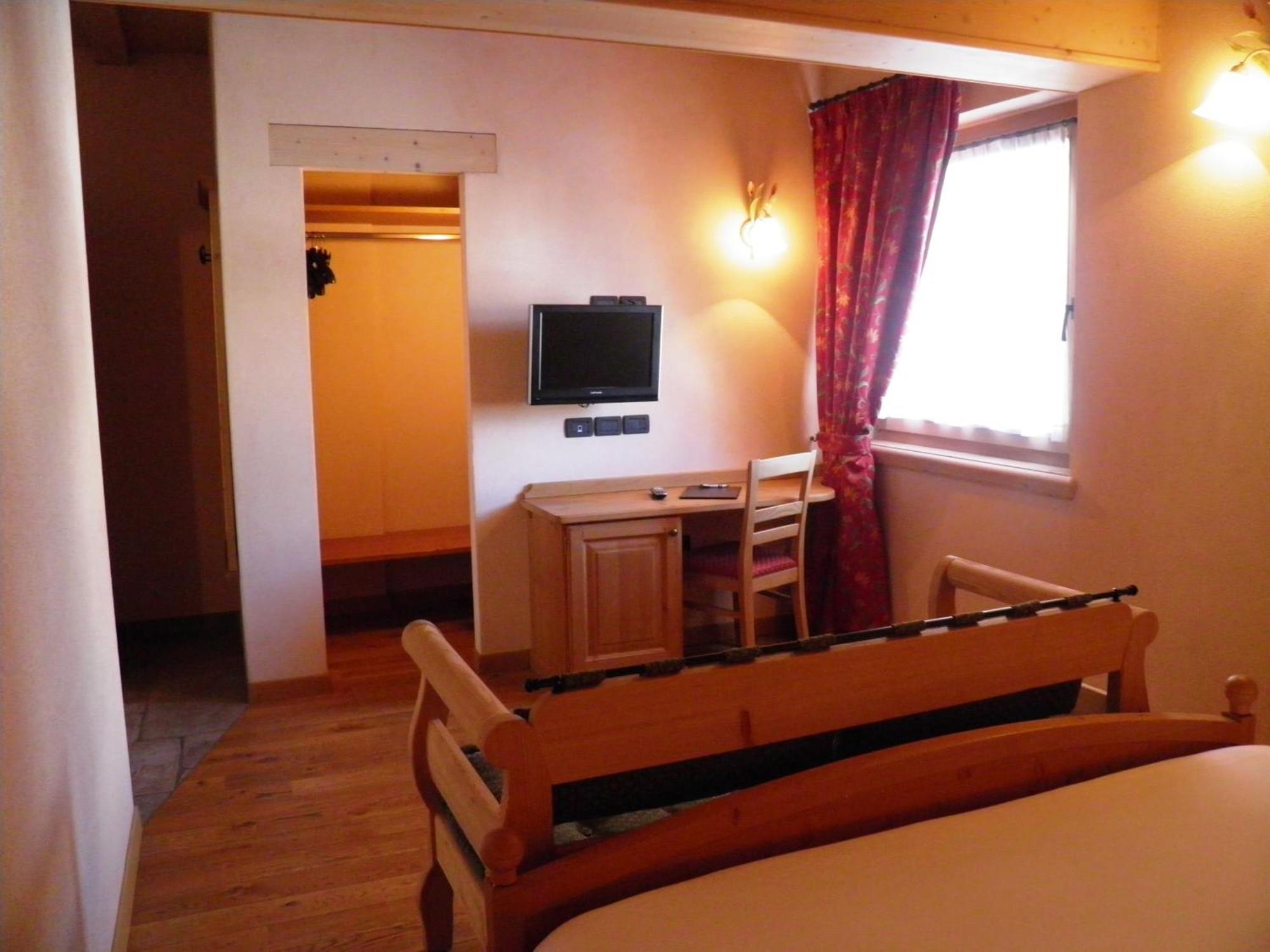 Hotel Pontiglia Livigno Pokój zdjęcie