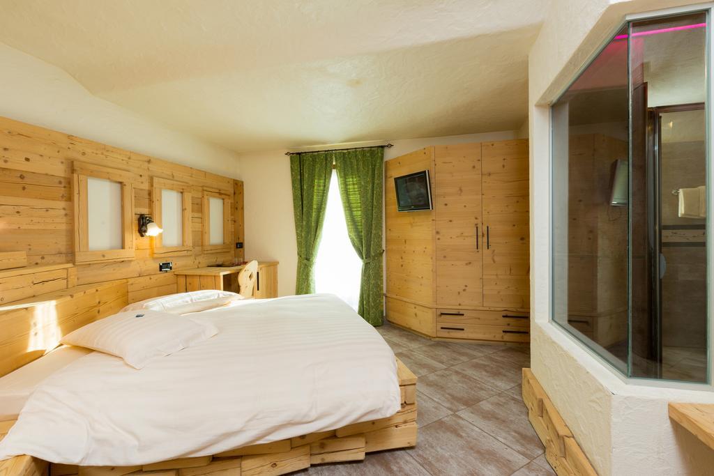 Hotel Pontiglia Livigno Zewnętrze zdjęcie